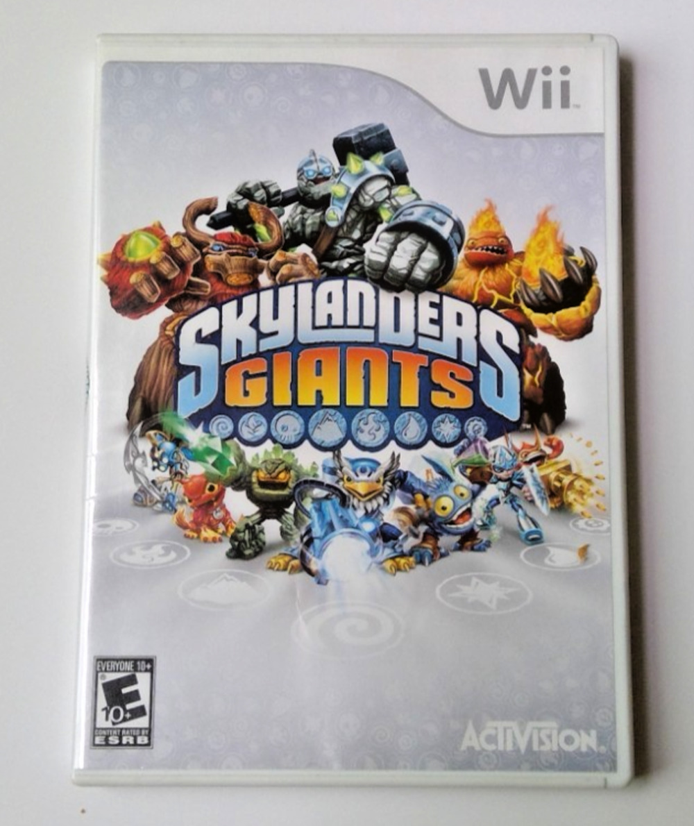 Skylanders GIANTS (Nintendo Wii, 2013) GAME ONLY Ages 10+ Activision